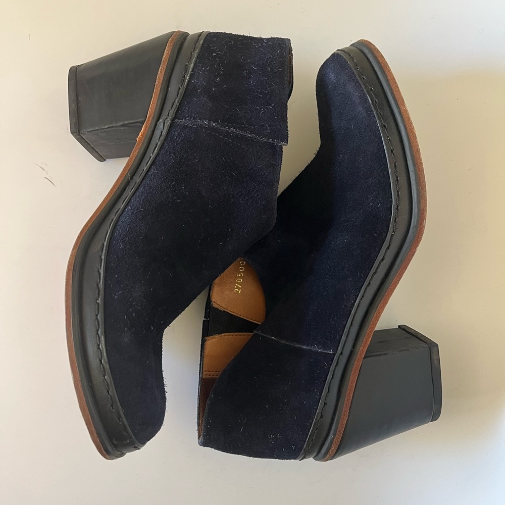 Rachel Comey navy blue suede ankle boots